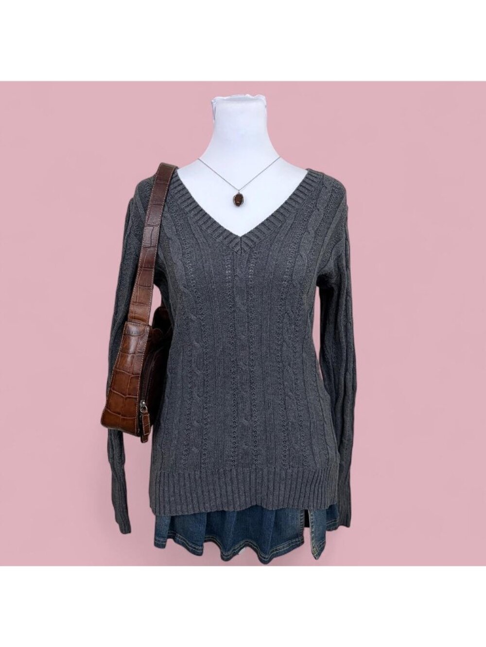 2010 gray cable knit preppy capsule basic sweater
